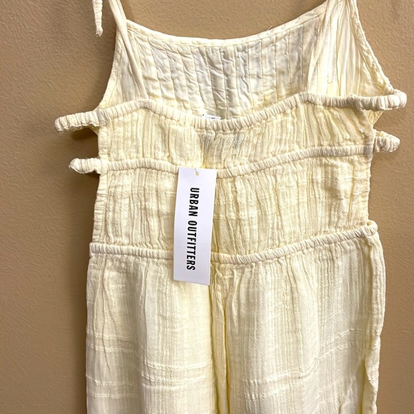 Urban outfitters one piece pants jumper Guazey Comfort😎 butter yellow - Picture 2 of 7